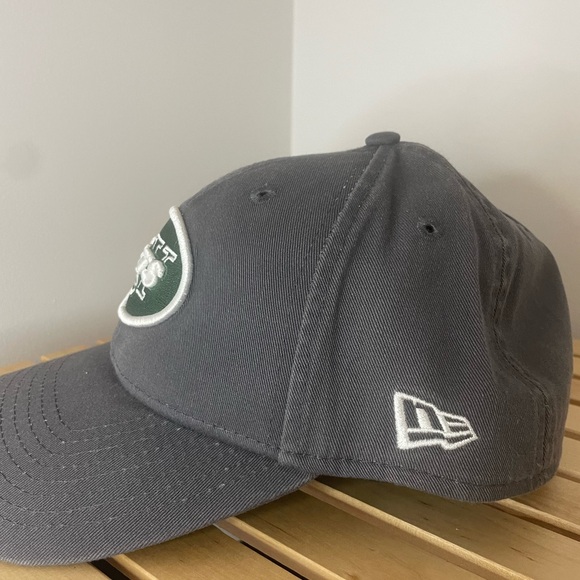 Lightly worn New Era 49FORTY New York Jets charcoal grey fitted cap, size large - Picture 3 of 5